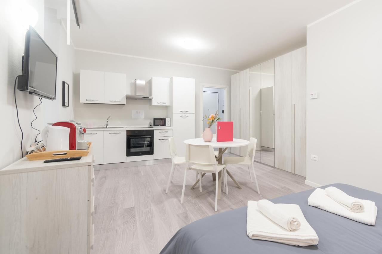 Palazzetto Vittoria - F&L Apartment Brescia Luaran gambar
