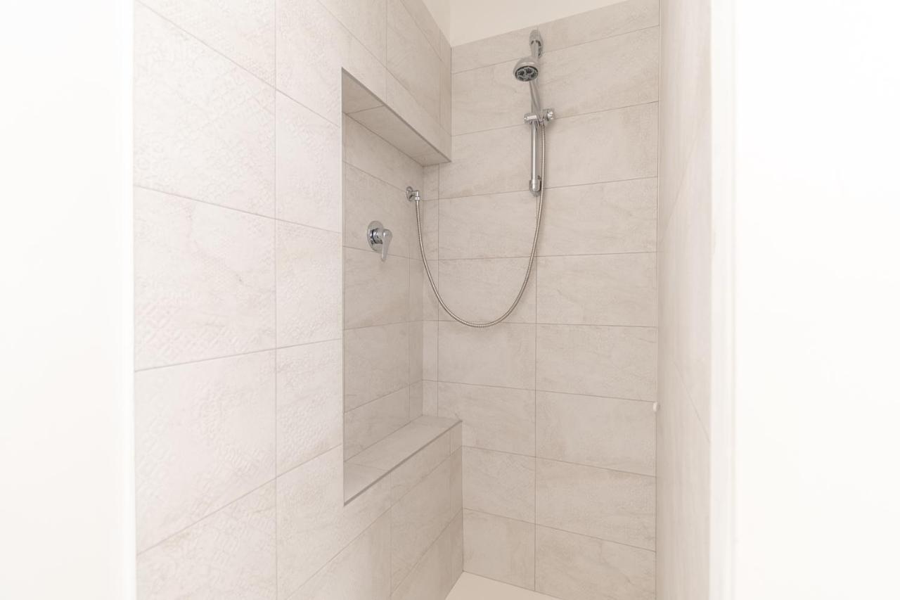 Palazzetto Vittoria - F&L Apartment Brescia Luaran gambar