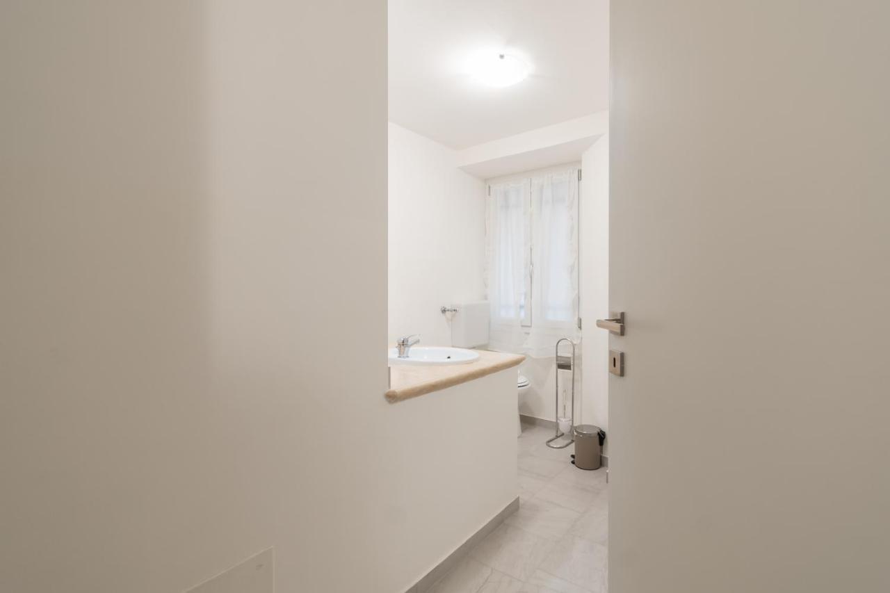 Palazzetto Vittoria - F&L Apartment Brescia Luaran gambar