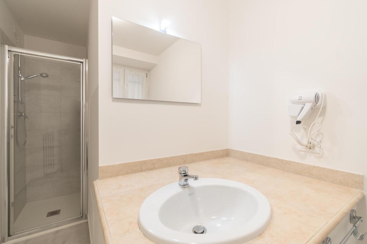 Palazzetto Vittoria - F&L Apartment Brescia Luaran gambar