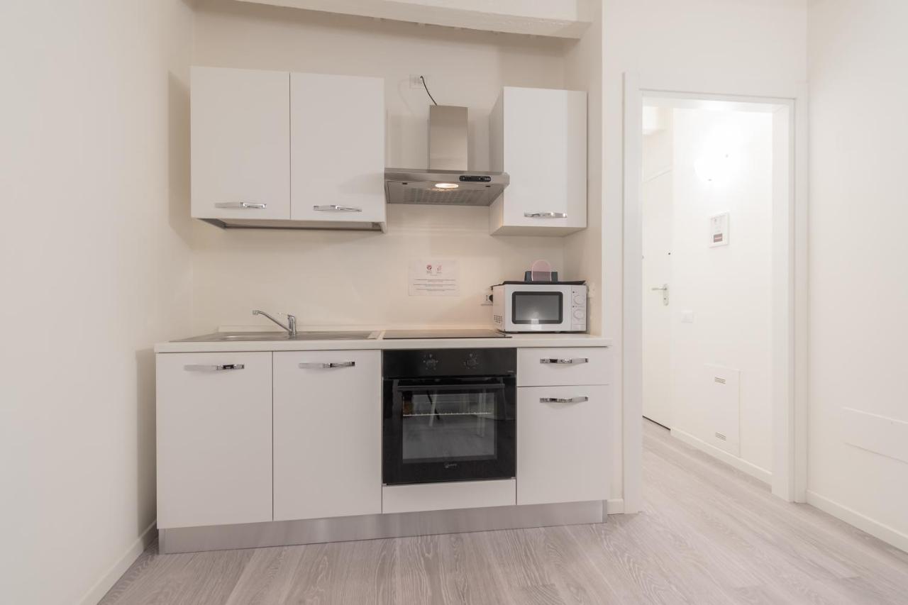 Palazzetto Vittoria - F&L Apartment Brescia Luaran gambar