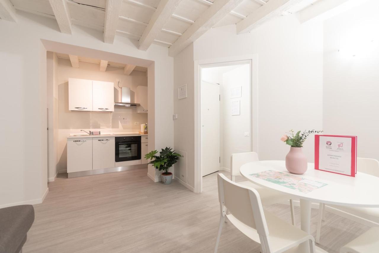Palazzetto Vittoria - F&L Apartment Brescia Luaran gambar