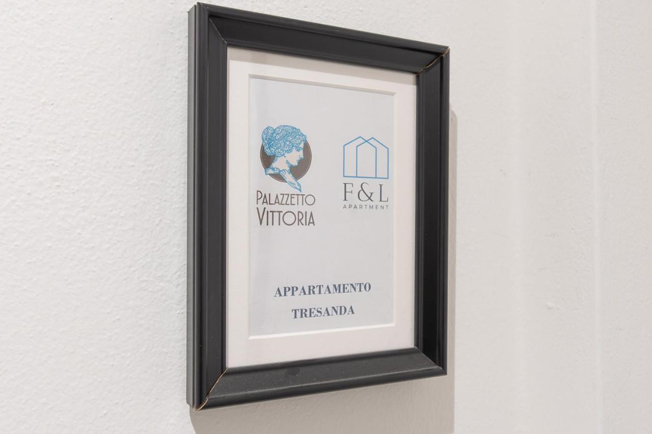 Palazzetto Vittoria - F&L Apartment Brescia Luaran gambar